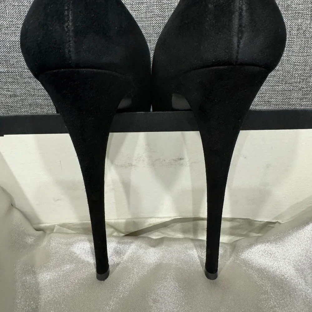 GIUSEPPE ZANOTTI  Eva Black Suede Pumps, size 38.5 - Picture 15 of 17